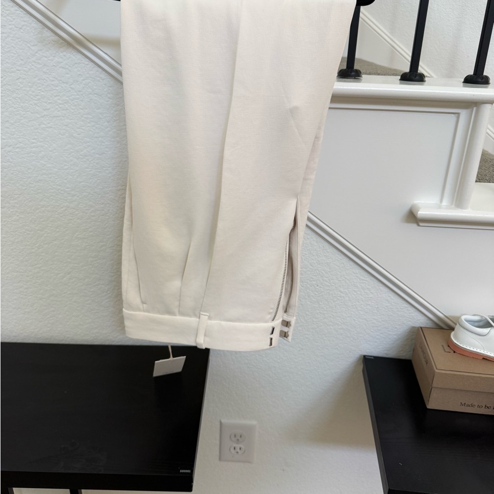 Aritzia Cream Carrot Pants